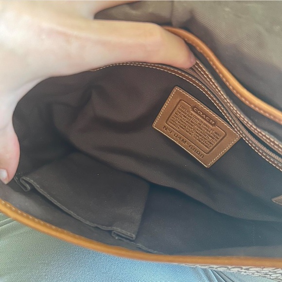 Coach Vintage Y2K Signature Soho Buckle Bag Tan - Picture 8 of 8